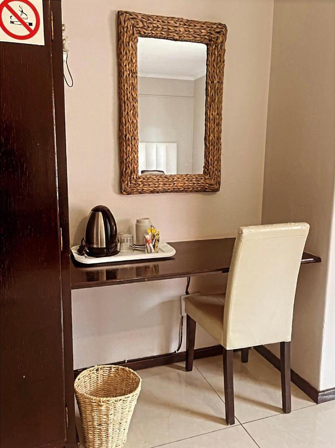 Ethithiya Boutique Guesthouse ويندهوك المظهر الخارجي الصورة