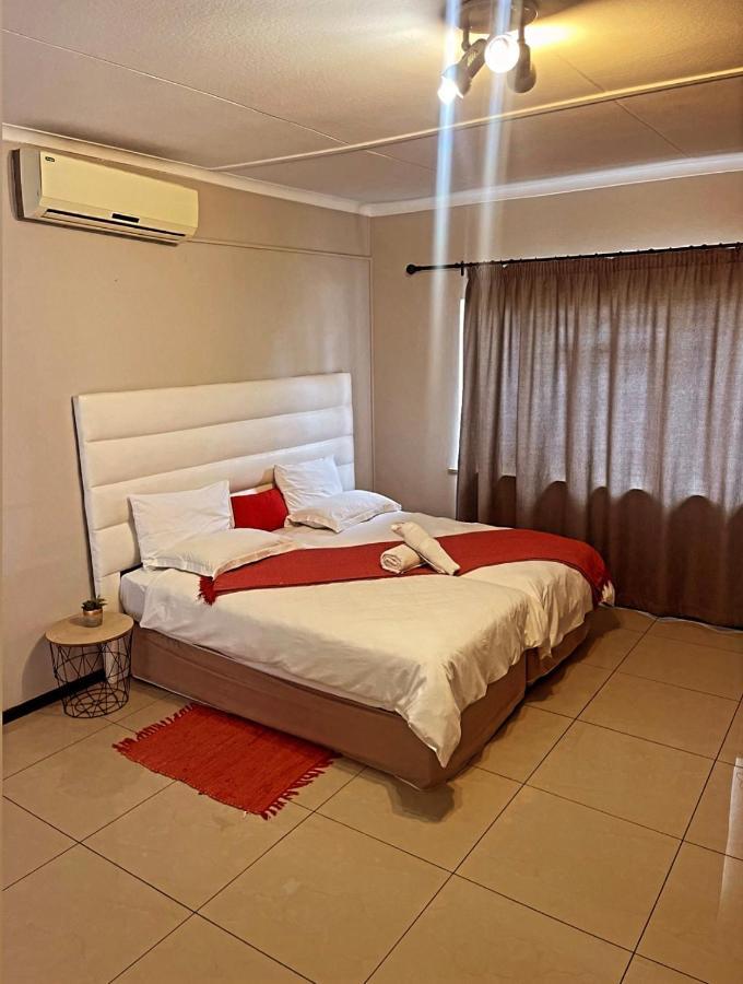 Ethithiya Boutique Guesthouse ويندهوك المظهر الخارجي الصورة