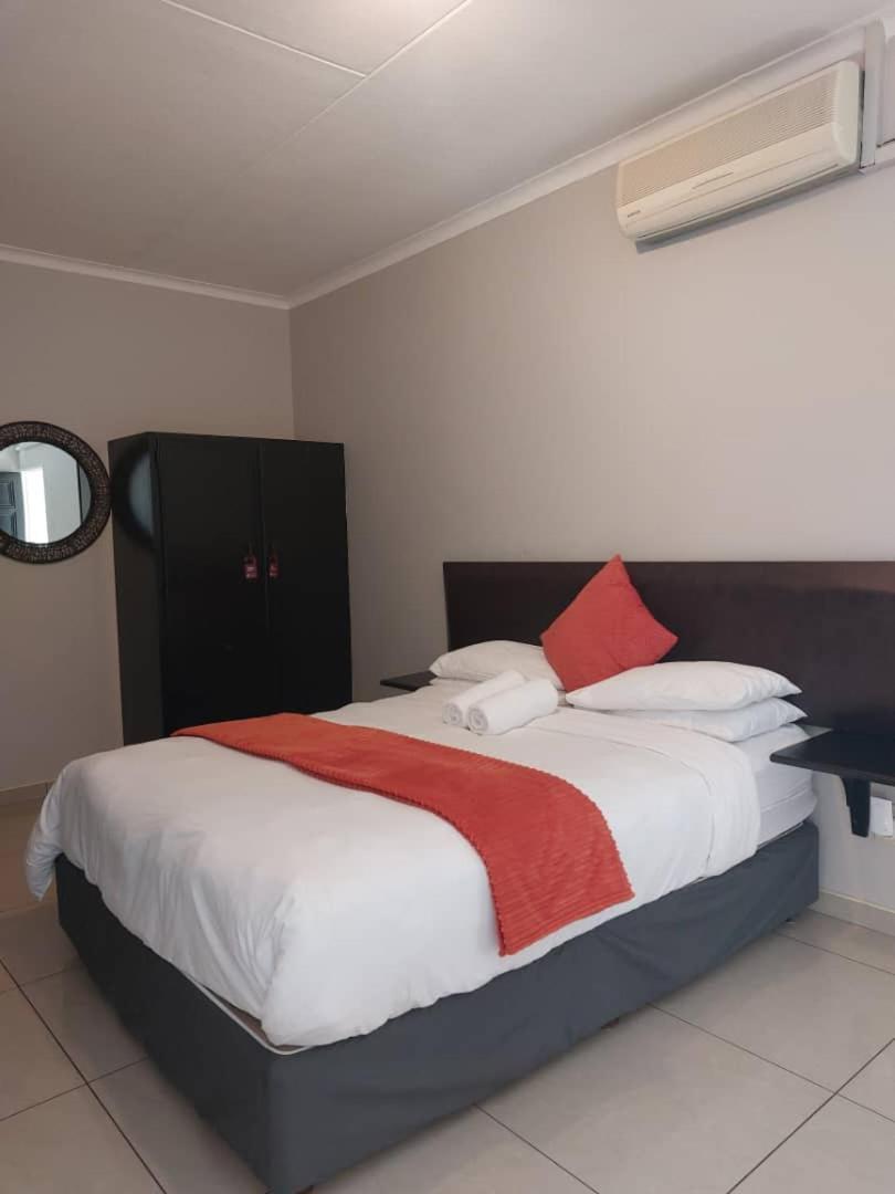 Ethithiya Boutique Guesthouse ويندهوك المظهر الخارجي الصورة
