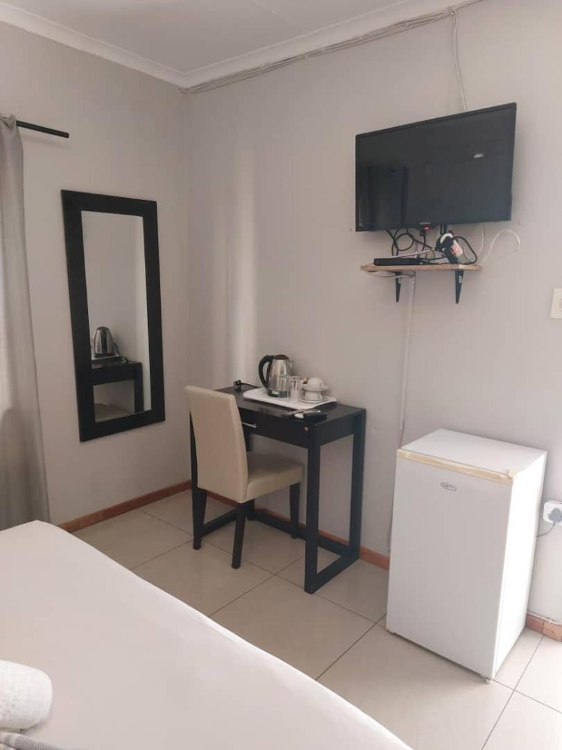 Ethithiya Boutique Guesthouse ويندهوك المظهر الخارجي الصورة